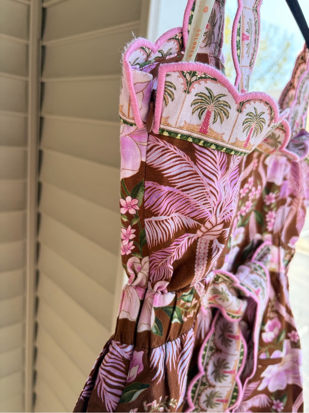 🆕🌿🌸FARMRio Palm Dream Brown Linen Romper M Tropical Floral Scalloped Trim Resort - Picture 11 of 17